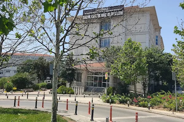 SBÜ Haydarpaşa Numune Eğitim ve Araştırma Hastanesi Sadık Eratik Göz Kliniği - Resim 20