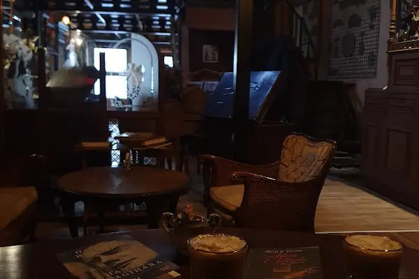 Cafe Barok Antique - Resim 11