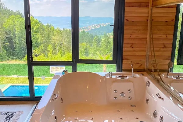 ATEŞ BÖCEĞİ MERCAN BUNGALOV - Resim 4