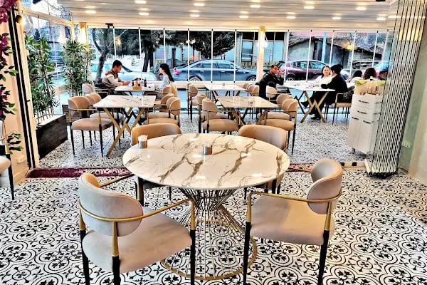 CUTE CAFE - Resim 4