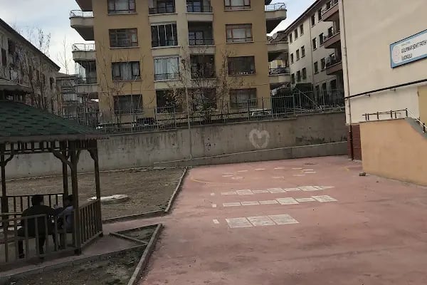 Altındağ Gülpınar Şehit Fatih Korçam İlkokulu - Resim 5