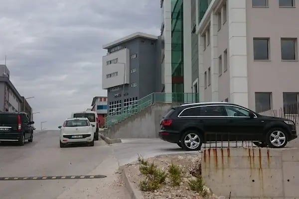 Buca Ege Organize Sanayi Bölgesi Mahmut Kuloğlu Hizmet Binası - Resim 19