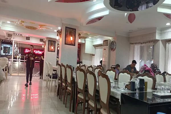Akropol Cafe &amp; Bistro - Resim 9