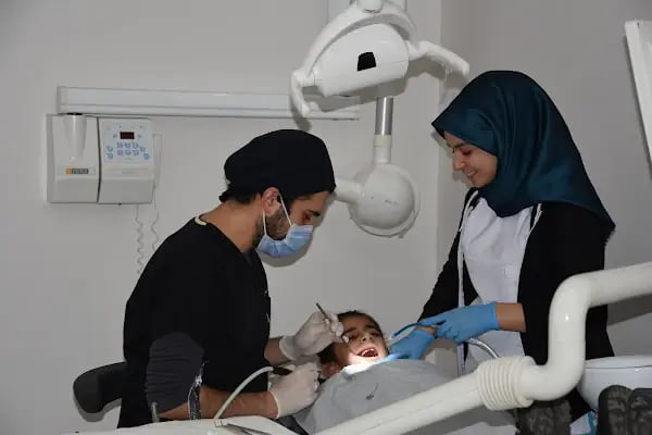 Özel Gap Dental Ağız ve Diş Sağlığı Polikliniği - Resim 20
