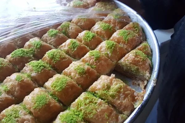 Beyaz Saray Restaurant &amp; Cafe - Resim 9