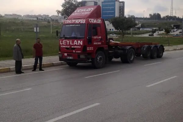 Ceylan Sürücü Kursu - Resim 19