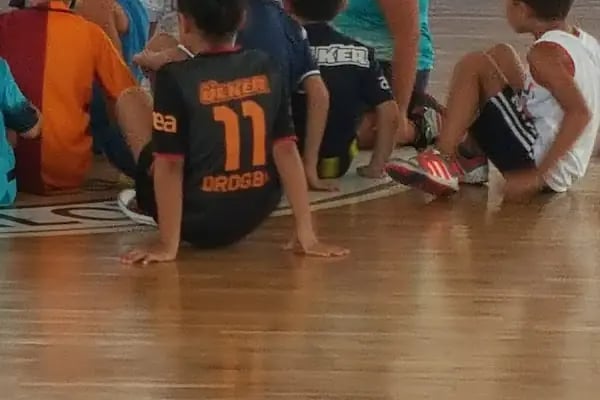 75. Yıl Spor Salonu - Resim 8