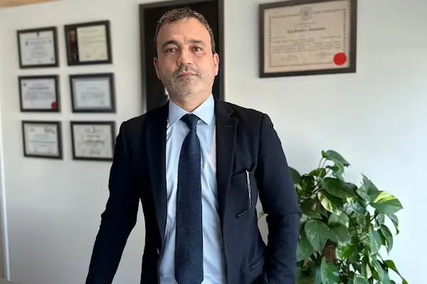 Prof. Dr. Kerem Canbora - İstanbul Ortopedi ve Travmatoloji Uzmanı - Resim 6