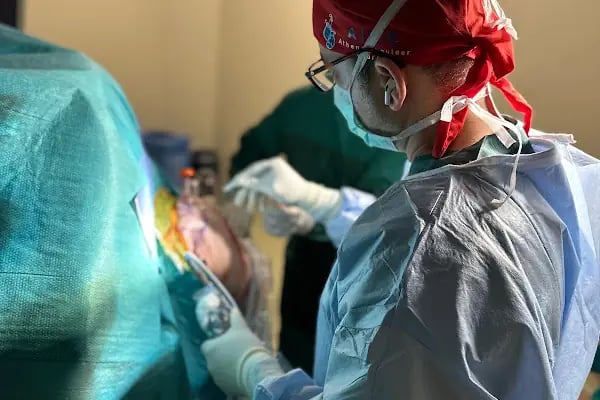 Prof. Dr. Kerem Canbora - İstanbul Ortopedi ve Travmatoloji Uzmanı - Resim 7