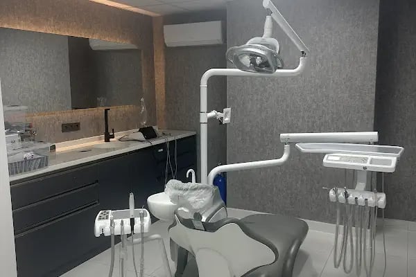 özel i-klinik ankara ağız ve diş sağlığı polikliniği - Resim 3