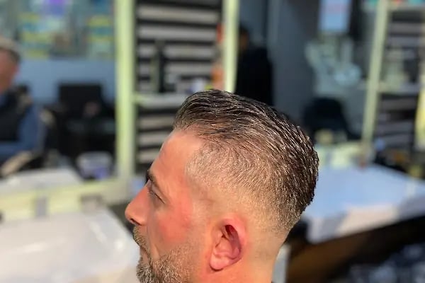 SALON FERİSYA ERKEK KUAFÖRÜ - Resim 2