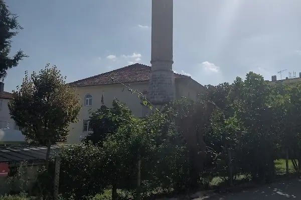 Karatepe Cami - Resim 20