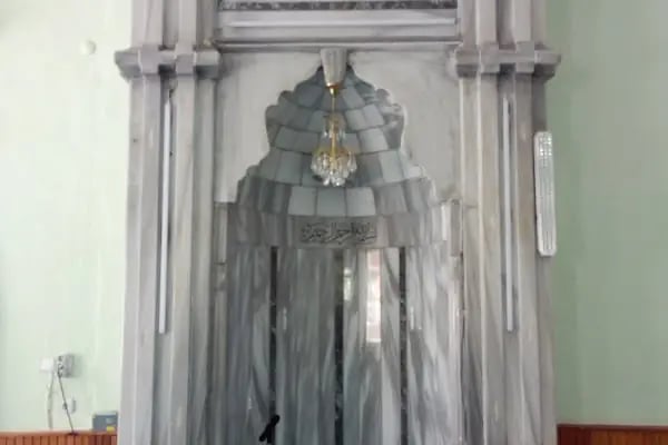 Karatepe Cami - Resim 10