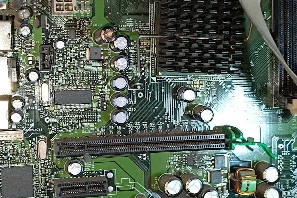Mersin Onur Bilgisayar ve İletişim - Mersin Bilgisayar - Laptop Tamiri Servisi - Resim 5