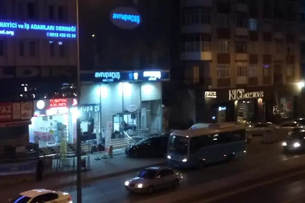AvrupaDiş Avcılar Ağız ve Diş Sağlığı Polikliniği - Resim 17