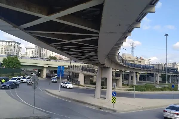 Davutpaşa Metro Durağı - Resim 18