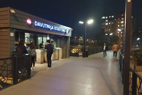Davutpaşa Metro Durağı - Resim 9