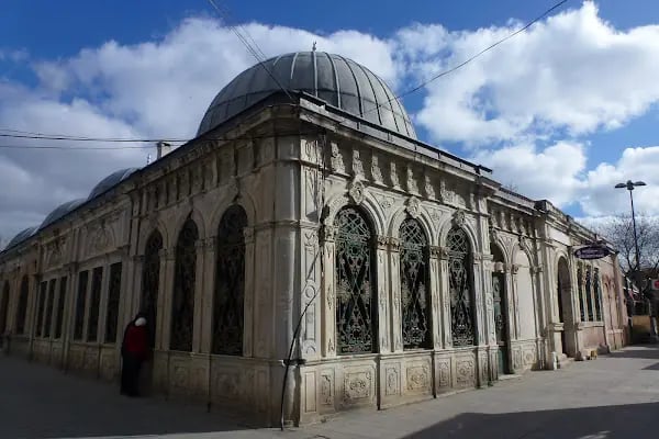 Prens Sabahattin Türbesi - Resim 11