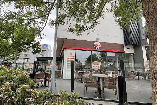 Burger King - Kuruçeşme Mahallesi Şubesi - Resim 11