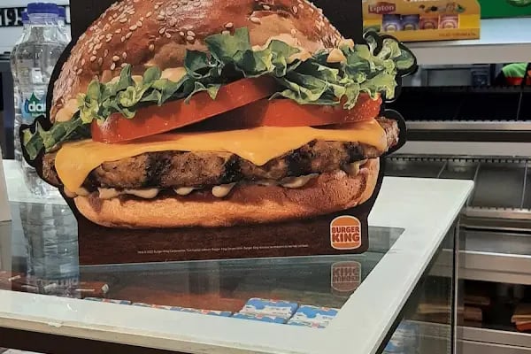 Burger King - Kuruçeşme Mahallesi Şubesi - Resim 15