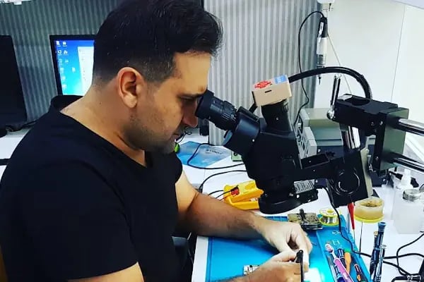 ÖZPOLAT İLETİŞİM GSM TEKNİK SERVİS - Resim 2