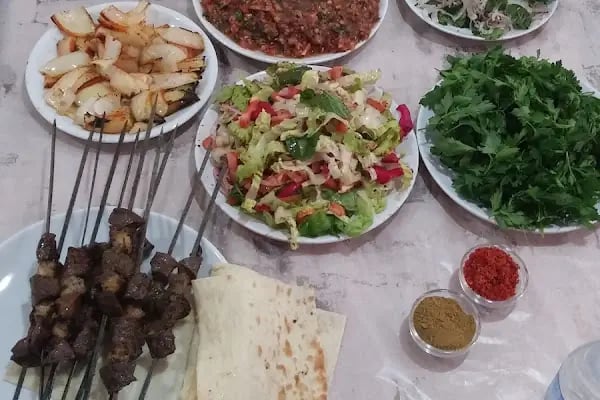 Saffron Restaurant &amp; Bistro - Resim 3