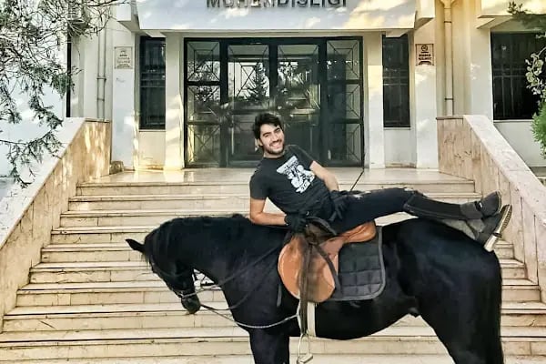 Çukurova Üniversitesi Atlı Spor Kulübü - Resim 2