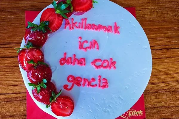 Çilek pasta cafe - Resim 7