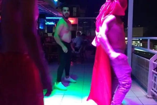 Aloha Bar - Resim 4
