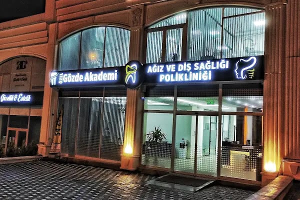 ÖZEL GÖZDE AKADEMİ AĞIZ VE DİŞ SAĞLIĞI POLİKLİNİĞİ - Resim 1