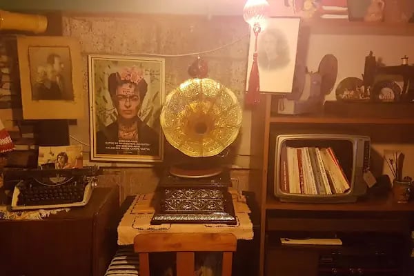 Miza Kafe - Resim 8