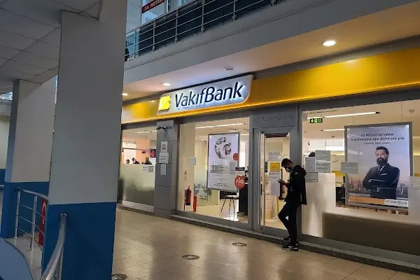 VakıfBank Otokent İzmir Şubesi - Resim 1