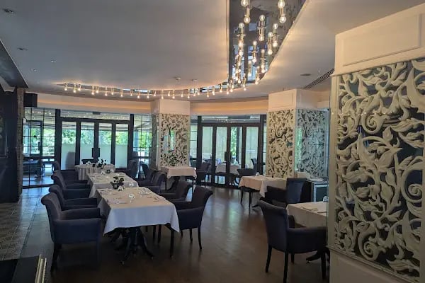 No4 Restaurant - Resim 3