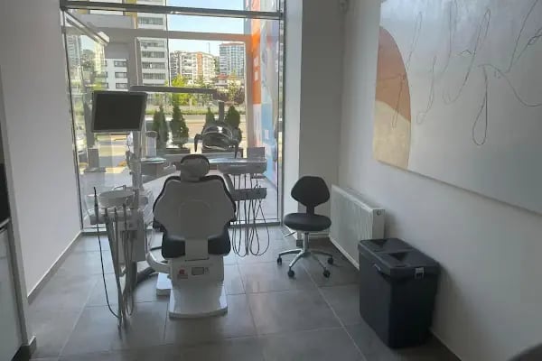 Bulvar Bağlıca Ağız ve Diş Sağlığı Polikliniği - Resim 5
