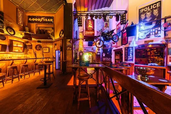 Kule Rock City Bar - Resim 1