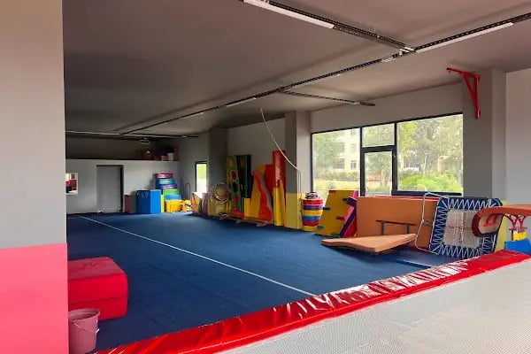 Alcim Cimnastik Ve Spor Merkezi - Resim 15