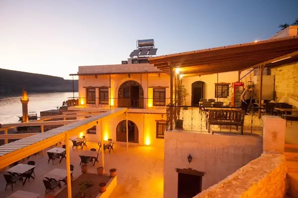 TÜRKMEN KONAĞI HALFETI BUTİK OTEL RESTORANT - Resim 1