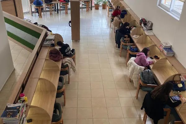 İstasyon Kütüphane Cafe - Resim 3