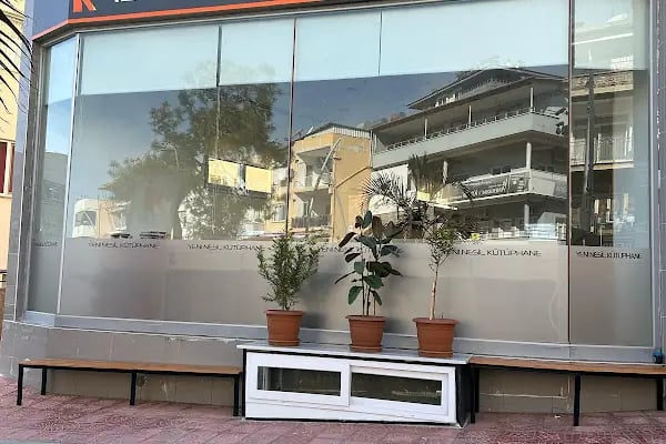 İstasyon Kütüphane Cafe - Resim 1