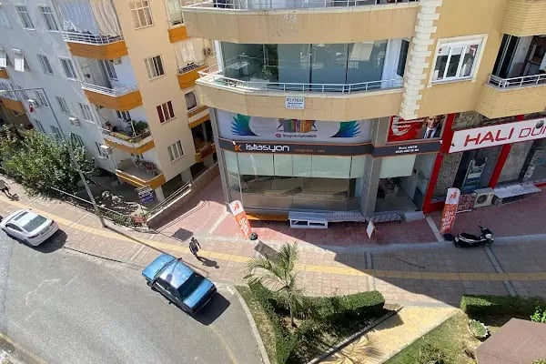 İstasyon Kütüphane Cafe - Resim 9