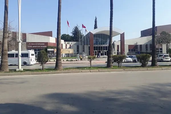 Adana Devlet Tiyatrosu - Resim 16