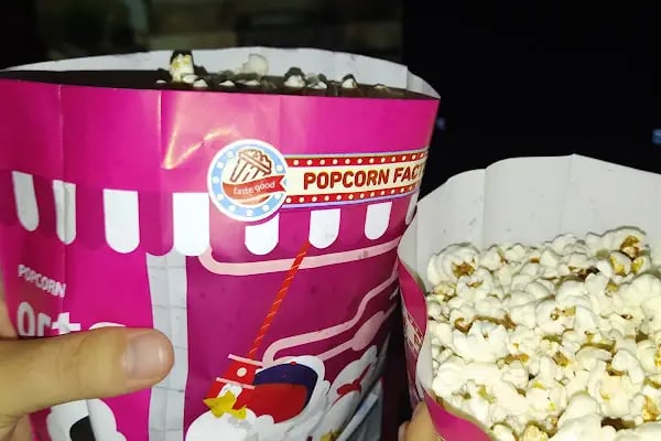 Paribu Cineverse Van AVM - Resim 18
