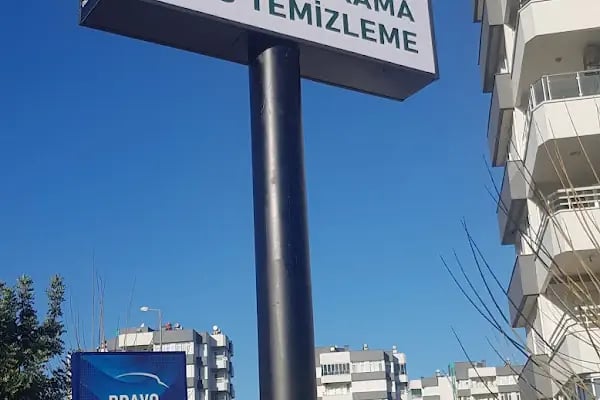 First Class Dry cleaning and laundry center and Kuru temizleme ve çamaşır servisi - Resim 1