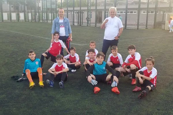 Atıcılar Futbol Sahası - Resim 8