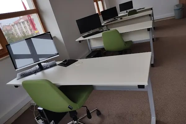 Altındağ Belediyesi Karapürçek Mahalle Kütüphanesi - Resim 6