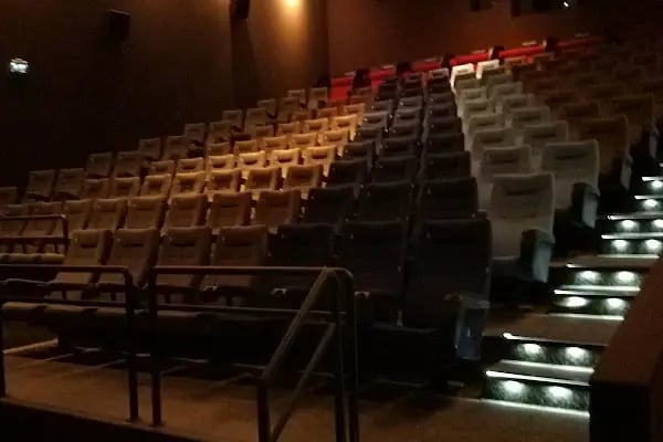 Paribu Cineverse Metromall - Resim 15