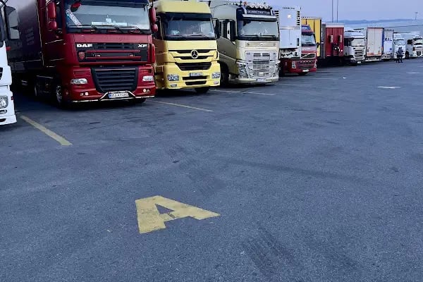 Bursa gümrük supalan tır parkı - Resim 18