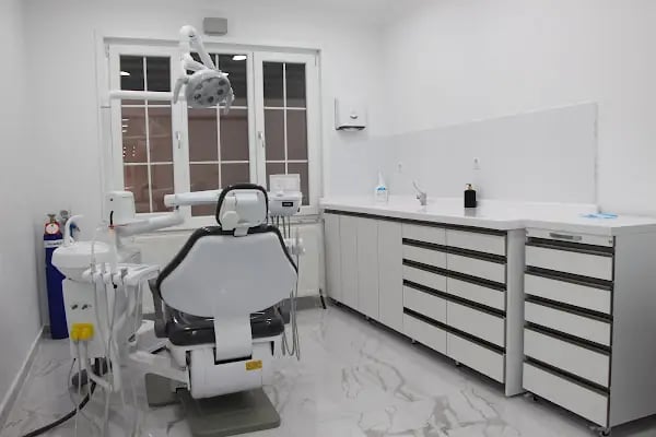 N-DENT AĞIZ VE DİŞ SAĞLIĞI POLİKLİNİĞİ - Resim 2