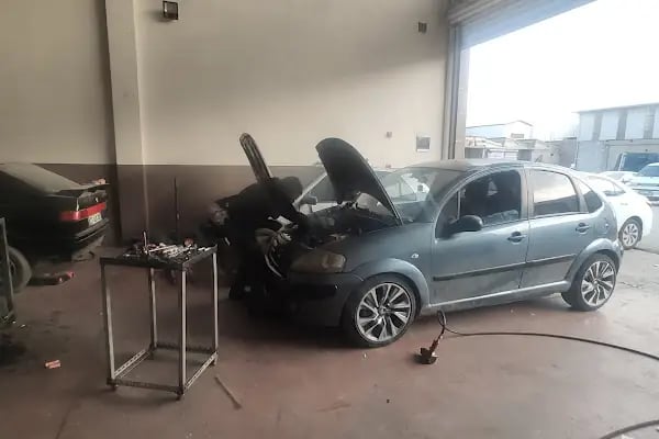 GÜNSER OTOMOTİV Peugeot ve Citroen Servisi - Resim 16