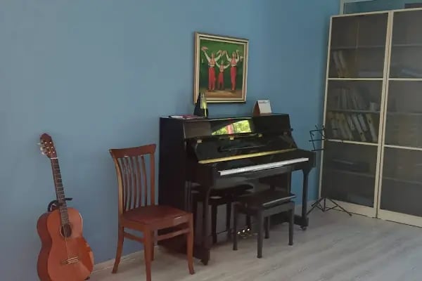 Sümer Ezgü Sanat Akademisi - Resim 5